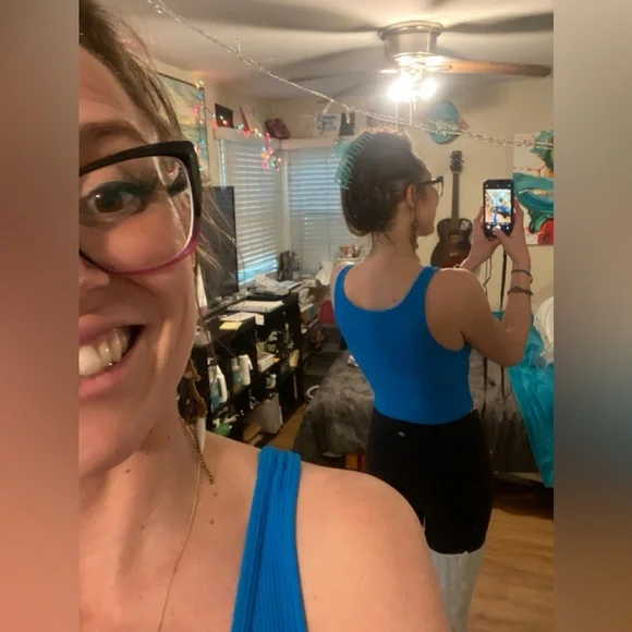 Lululemon Ribbed Top - Picture 6 of 15